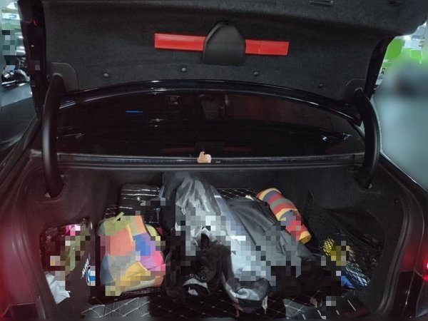 BMW 3 Series 2022, 55900 км, за 32182 USD - фото 13