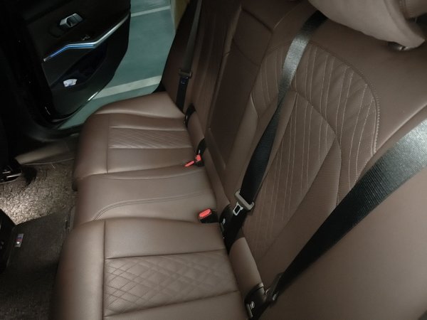 BMW 3 Series 2022, 55900 км, за 32182 USD - фото 18