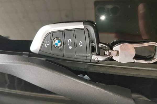 BMW 3 Series 2022, 49900 км, за 26802 USD - фото 23