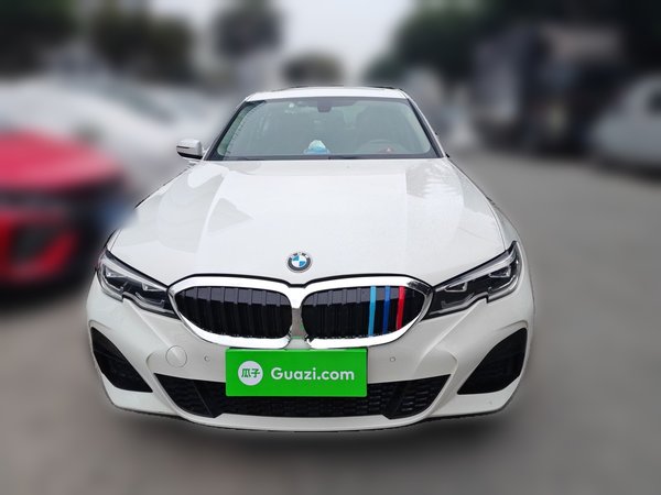 BMW 3 Series 2022, 90300 км, за 23325 USD