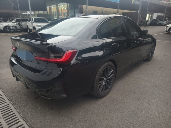 BMW 3 Series 2023, 51500 км, за 27677 USD