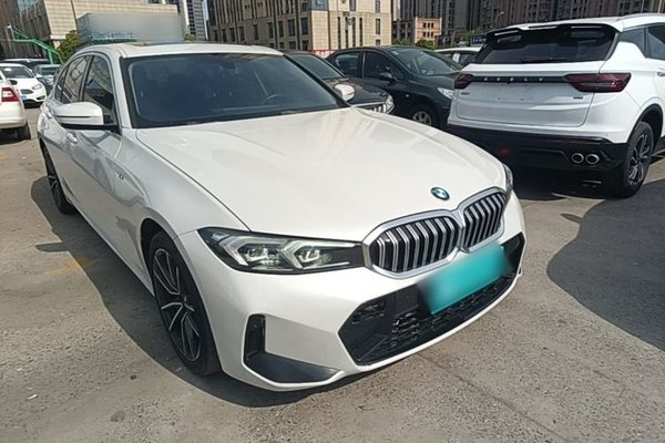 BMW 3 Series 2023, 134400 км, за 23479 USD
