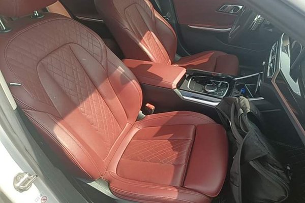 BMW 3 Series 2023, 134400 км, за 23479 USD - фото 23