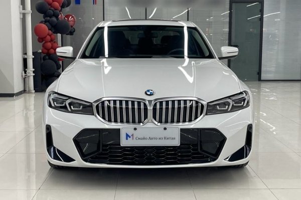 BMW 3 Series 2023, 26500 км, за 36925 USD