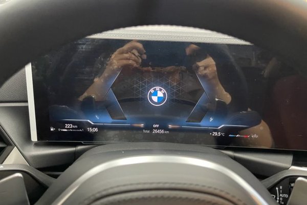 BMW 3 Series 2023, 26500 км, за 36925 USD - фото 7