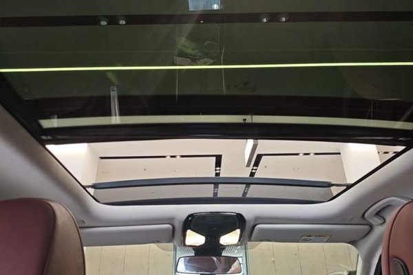 BMW 3 Series 2023, 32500 км, за 28549 USD - фото 21