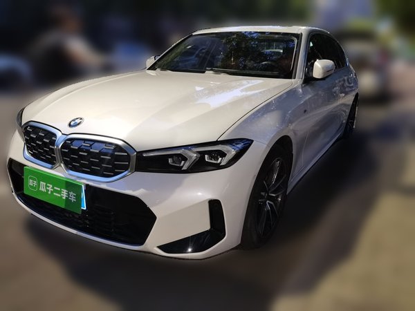 BMW 3 Series · 2023 год