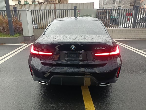 BMW 3 Series 2024, 28100 км, за 34447 USD