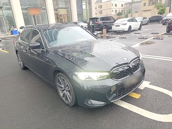 BMW 3 Series 2024, 28100 км, за 34447 USD