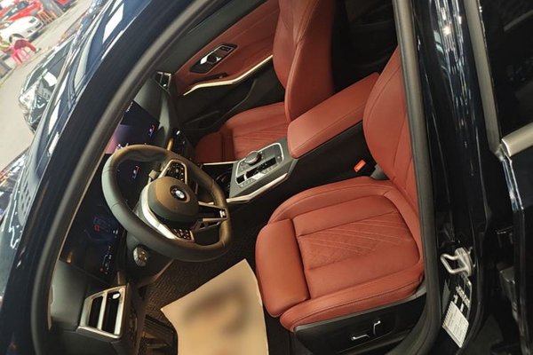 BMW 3 Series 2025, 15700 км, за 33553 USD - фото 18