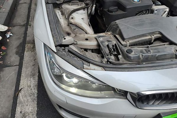 BMW 3 Series GT 2014, 157800 км, за 10409 USD - фото 7