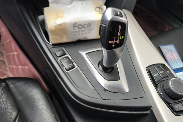 BMW 3 Series GT 2014, 157800 км, за 10409 USD - фото 13