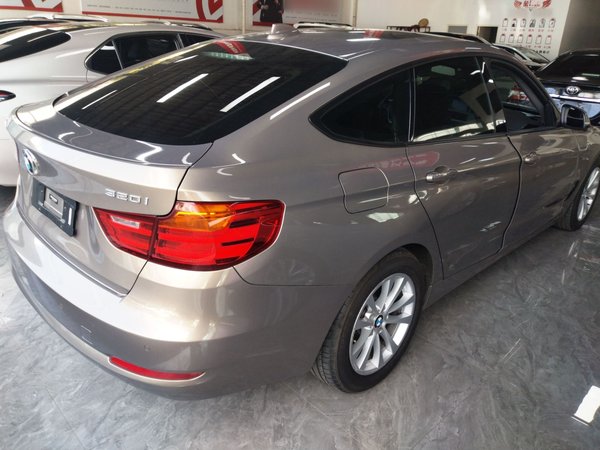 BMW 3 Series 2016, 142200 км, за 12036 USD - фото 6