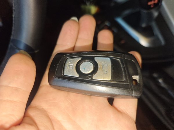 BMW 3 Series 2017, 163200 км, за 14692 USD - фото 17