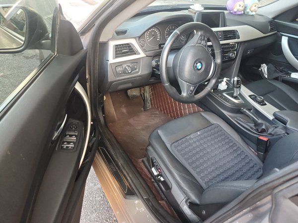 BMW 3 Series 2017, 163200 км, за 14692 USD - фото 19