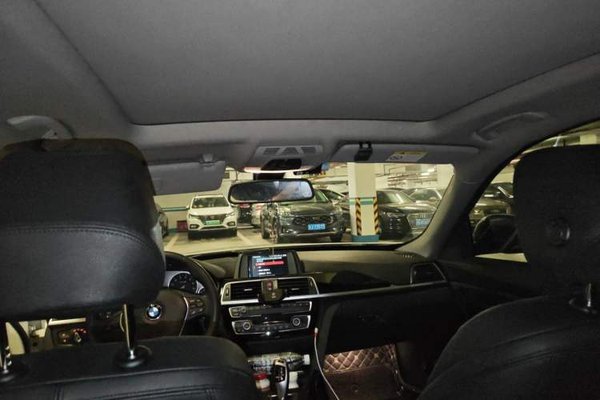 BMW 3 Series GT 2018, 156900 км, за 12751 USD - фото 15