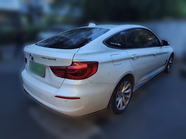 BMW 3 Series GT 2018, 81600 км, за 14080 USD - фото 6