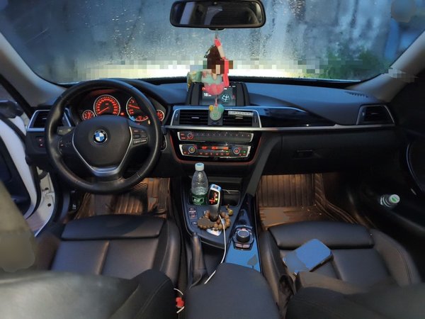BMW 3 Series GT 2018, 81600 км, за 14080 USD - фото 10