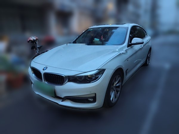 BMW 3 Series GT · 2018 год