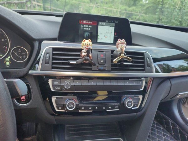 BMW 3 Series GT 2019, 58900 км, за 14335 USD - фото 14
