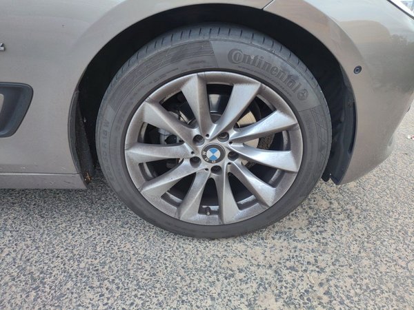 BMW 3 Series GT 2019, 58900 км, за 14335 USD - фото 8