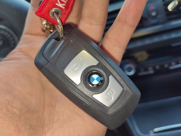 BMW 3 Series GT 2019, 58900 км, за 14335 USD - фото 9