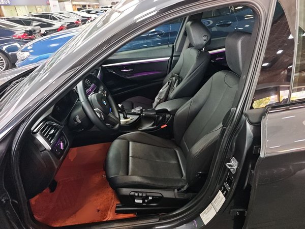 BMW 3 Series 2019, 60300 км, за 17006 USD - фото 18