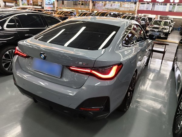 BMW 4 Series 2022, 23800 км, за 36502 USD - фото 6