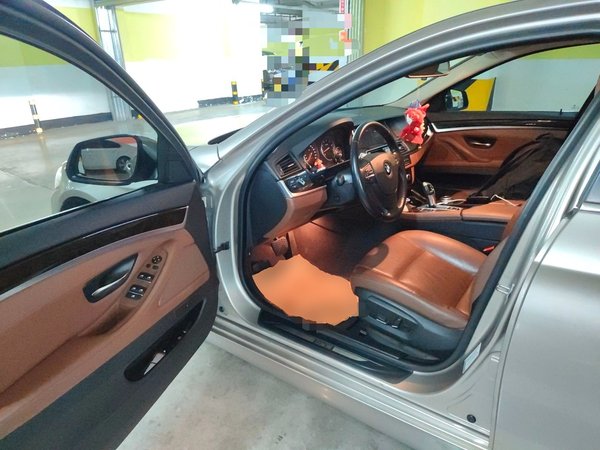 BMW 5 Series 2013, 143800 км, за 9063 USD - фото 16