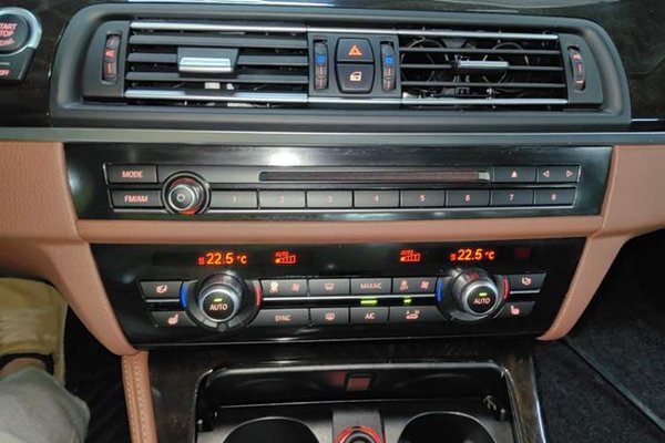 BMW 5 Series 2014, 78900 км, за 15763 USD - фото 20