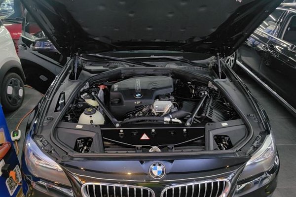 BMW 5 Series 2014, 78900 км, за 15763 USD - фото 30