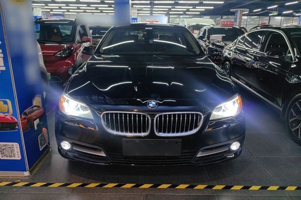 BMW 5 Series 2014, 78900 км, за 15763 USD