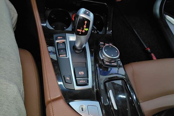 BMW 5 Series 2014, 78900 км, за 15763 USD - фото 21