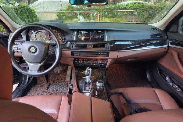 BMW 5 Series 2014, 87000 км, за 11057 USD - фото 9
