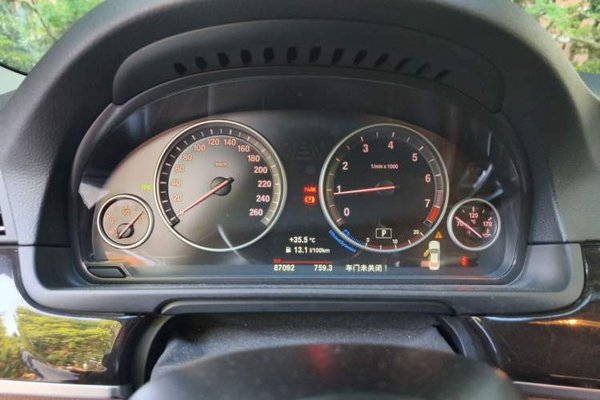 BMW 5 Series 2014, 87000 км, за 11057 USD - фото 11