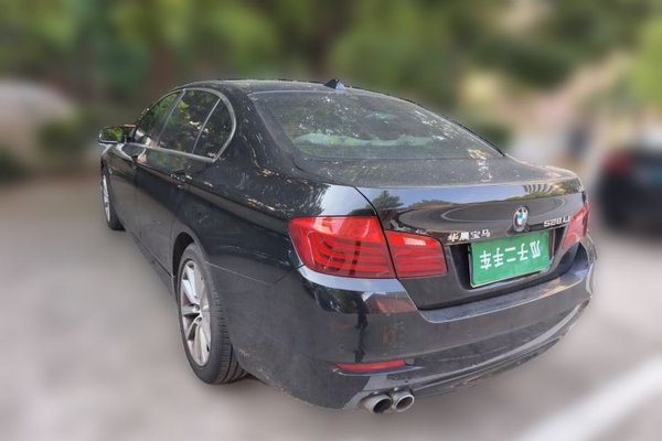 BMW 5 Series 2014, 87000 км, за 11057 USD