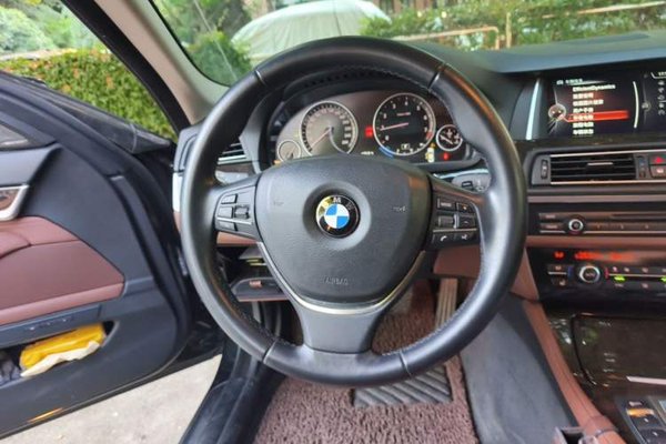 BMW 5 Series 2014, 87000 км, за 11057 USD - фото 10