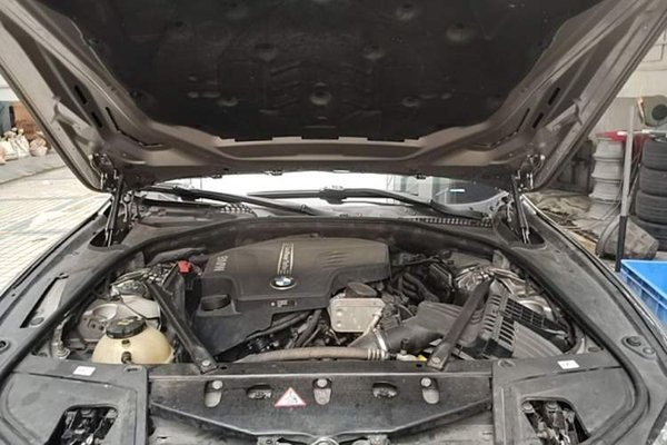 BMW 5 Series 2014, 168000 км, за 12191 USD - фото 24