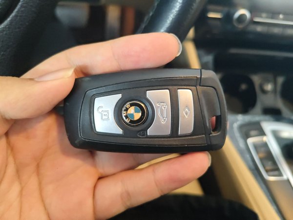 BMW 5 Series 2014, 178900 км, за 9591 USD - фото 12