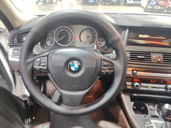 BMW 5 Series 2014, 153500 км, за 11123 USD - фото 12