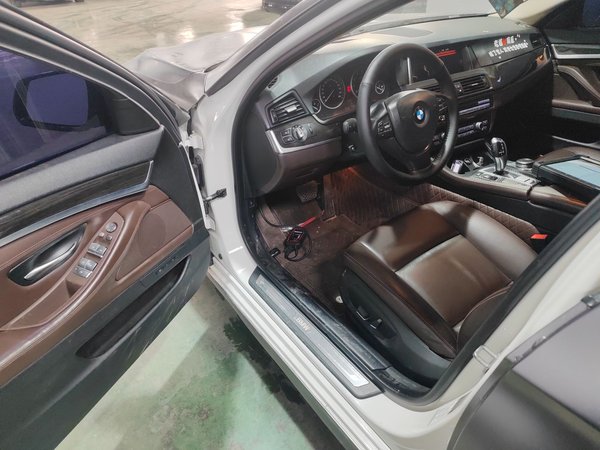 BMW 5 Series 2014, 153500 км, за 11123 USD - фото 21