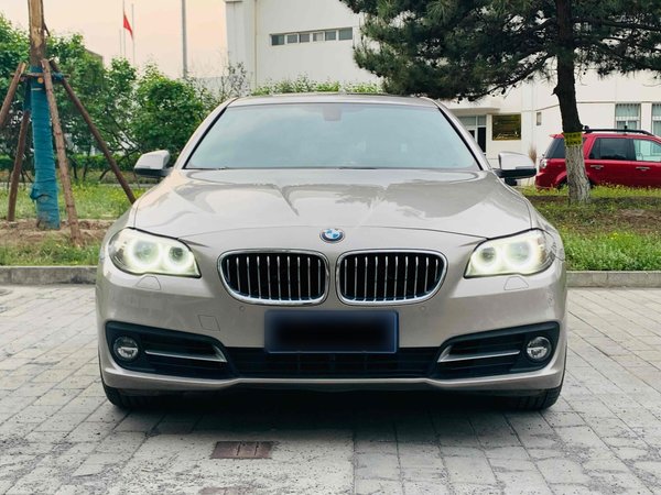 Оценка
C
Used BMW 5 Series 2014 525Li Leading Model, 2014 года