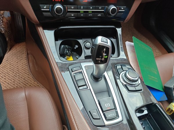 BMW 5 Series 2014, 173600 км, за 11192 USD - фото 15