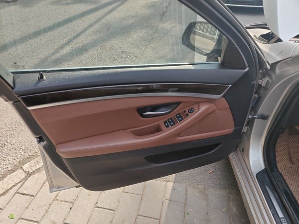 BMW 5 Series 2014, 173600 км, за 11192 USD - фото 25