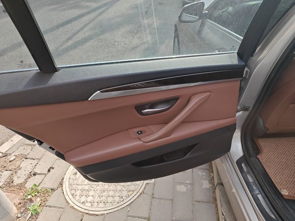 BMW 5 Series 2014, 173600 км, за 11192 USD - фото 26