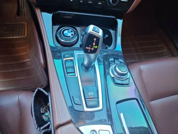 BMW 5 Series 2014, 132100 км, за 12274 USD - фото 6