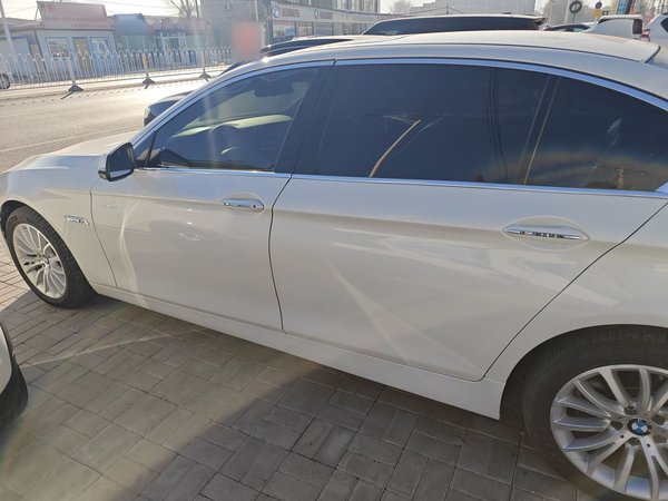 BMW 5 Series 2014, 140400 км, за 11125 USD