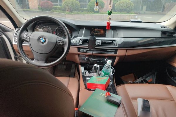 BMW 5 Series 2014, 142700 км, за 9903 USD - фото 9