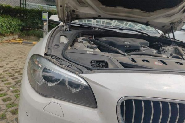 BMW 5 Series 2014, 142700 км, за 9903 USD - фото 23