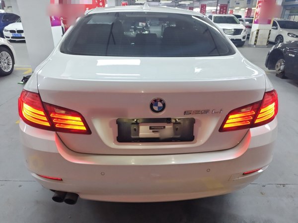 BMW 5 Series 2014, 159100 км, за 12601 USD